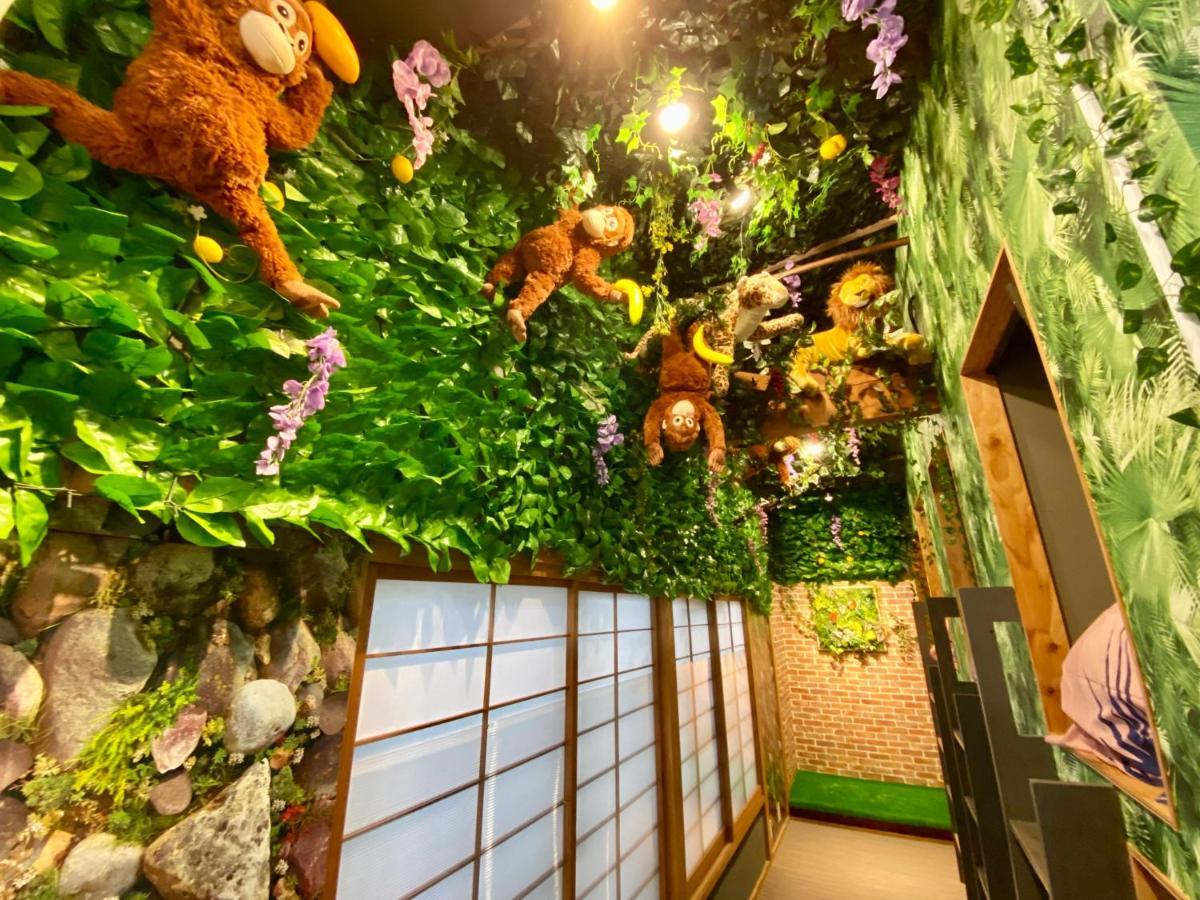 Hotel Jungle Fun Fun Osaka Exterior foto