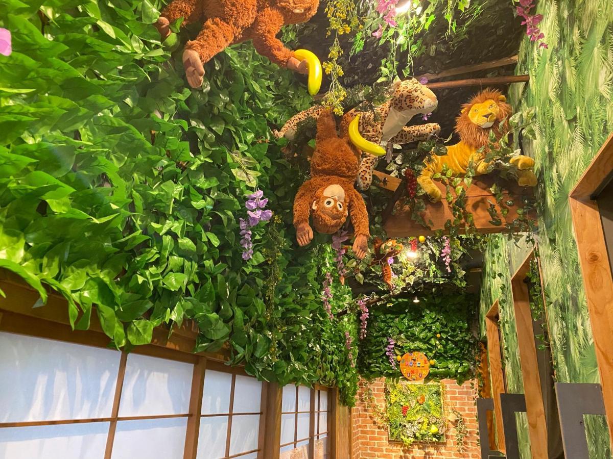 Hotel Jungle Fun Fun Osaka Exterior foto
